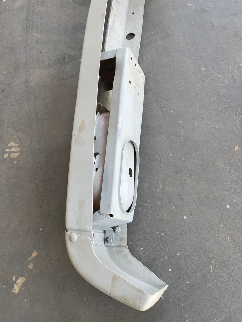 PARACHOQUE VW 11.130/12.140 ATE 93 FERRO REMAN USADO